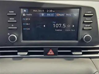 Hundai Elantra 2026 SE 4dr Sedan