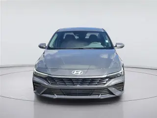 Hundai Elantra 2026 SE 4dr Sedan