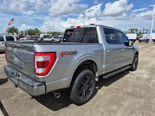 Ford F-150 2022 4x4 Lariat 4dr SuperCrew 6.5 ft. SB