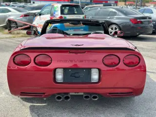 2001 CHEVROLET CORVETTE