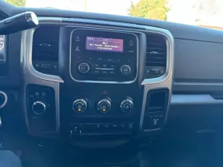 2013 RAM 2500 4WD Crew Cab 149" SLT