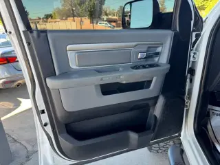 2013 RAM 2500 4WD Crew Cab 149" SLT