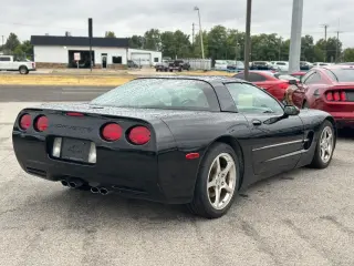 2004 CHEVROLET CORVETTE