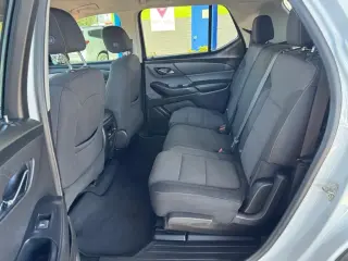 2021 Chevrolet Traverse FWD 4dr LS w/1LS