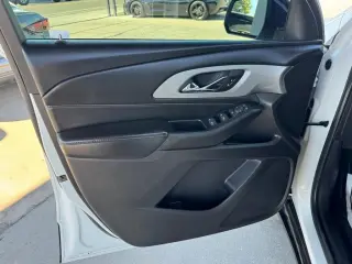 2021 Chevrolet Traverse FWD 4dr LS w/1LS