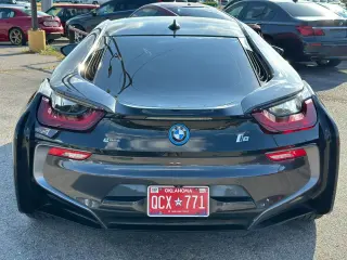 2017 BMW I8
