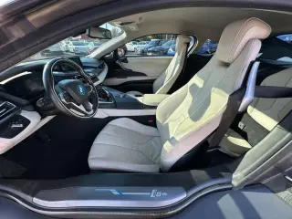 2017 BMW I8