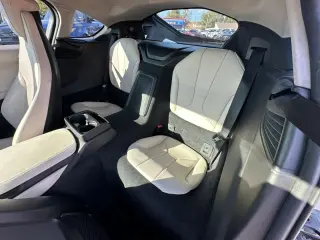 2017 BMW I8