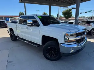 2016 Chevrolet Silverado 1500 2WD Crew Cab 143.5" LT w/1LT