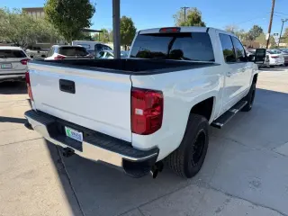 2016 Chevrolet Silverado 1500 2WD Crew Cab 143.5" LT w/1LT