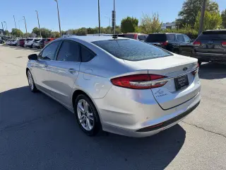 2018 Ford Fusion SE FWD