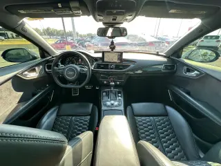 2016 AUDI RS 7