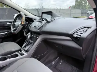 Ford Escape 2016 SE 4dr SUV