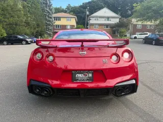 2024 Nissan GT-R