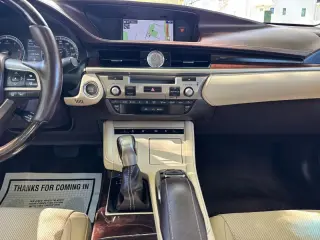 2016 Lexus ES