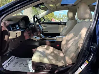 2016 Lexus ES