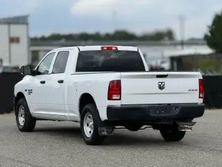 Ram 1500 Classic 2020 4x4 Tradesman 4dr Crew Cab 6.3 ft. SB Pickup