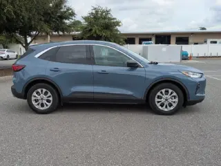 Ford Escape 2023 Active 4dr SUV