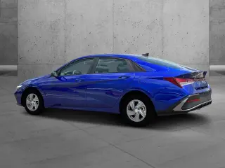 Hyundai ELANTRA 2025 SE 4dr Sedán