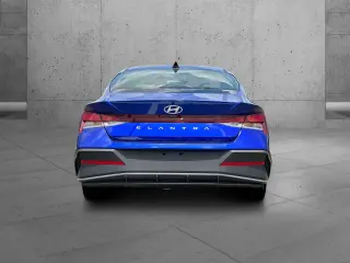 Hyundai ELANTRA 2025 SE 4dr Sedán