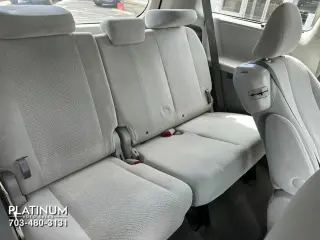 2011 Toyota SIENNA