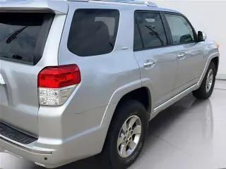 Toyota 4Runner 2011 4x2 SR5 4dr SUV