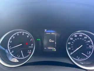 Toyota Camry 2018 LE 4dr Sedán