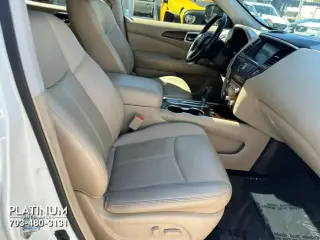 2020 Nissan PATHFINDER