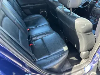 2004 Mazda MAZDA3