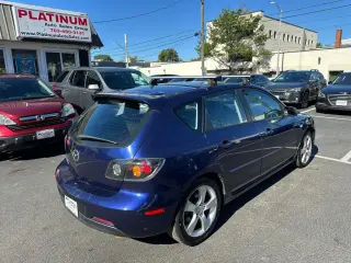 2004 Mazda MAZDA3
