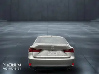 2016 Lexus IS