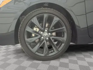 Toyota Corolla Híbrida 2026 SE 4dr Sedán