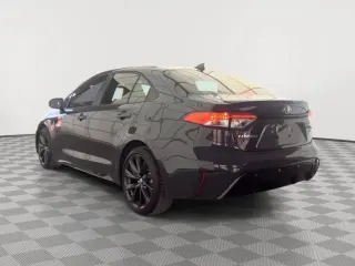 Toyota Corolla Híbrida 2026 SE 4dr Sedán