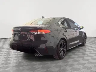 Toyota Corolla Híbrida 2026 SE 4dr Sedán