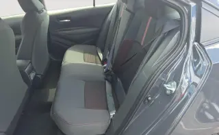 Toyota Corolla Híbrida 2026 SE 4dr Sedán