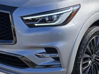 INFINITI QX80 2023 Premium Select 4dr SUV