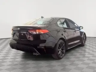 Toyota Corolla 2026 SE 4dr Sedán
