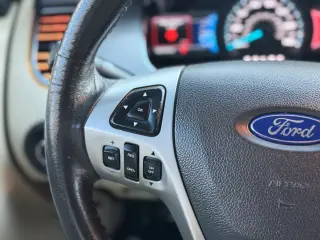 2015 Ford TAURUS