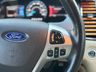 2015 Ford TAURUS