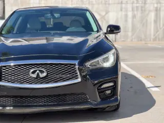 2015 Infiniti Q50