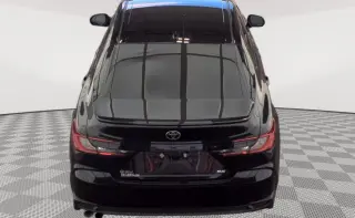 Toyota Camry 2025 SE 4dr Sedán