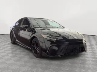 Toyota Camry 2025 SE 4dr Sedán
