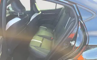 Toyota Camry 2025 SE 4dr Sedán