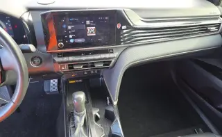 Toyota Camry 2025 SE 4dr Sedán