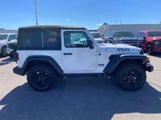 Jeep Wrangler 2023 4x4 Sport 2dr SUV