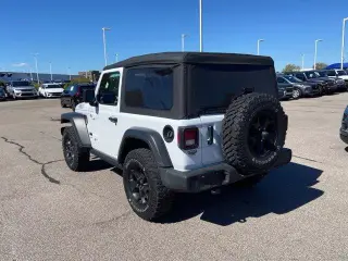 Jeep Wrangler 2023 4x4 Sport 2dr SUV