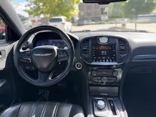 2016 Chrysler 300