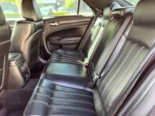 2016 Chrysler 300