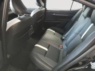 Toyota Camry 2026 SE 4dr Sedán