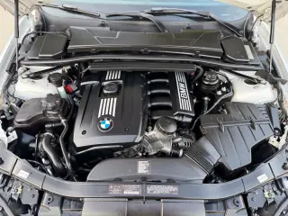 2011 Bmw 3 SERIES